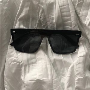 Pretty Little Thing sunglasses brand new